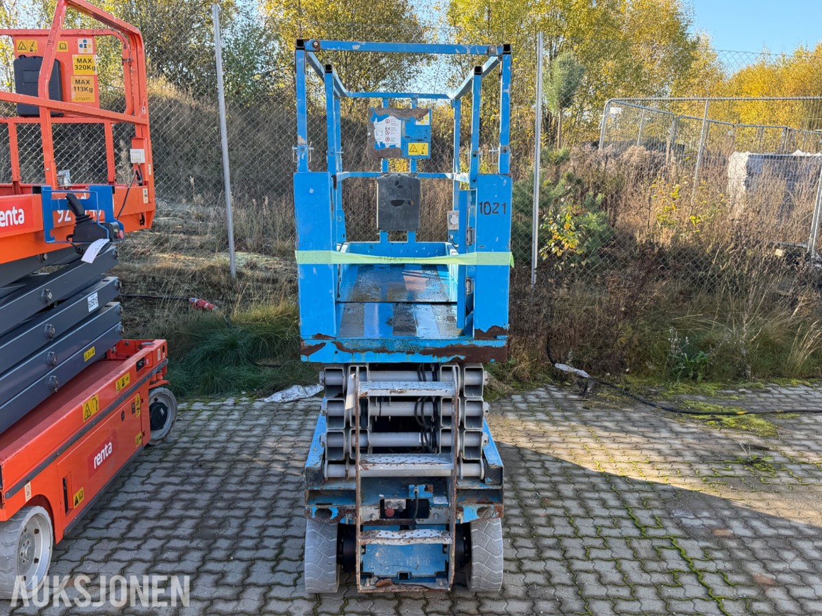 2010 Genie GS2632 Sakselift / 497 Timer