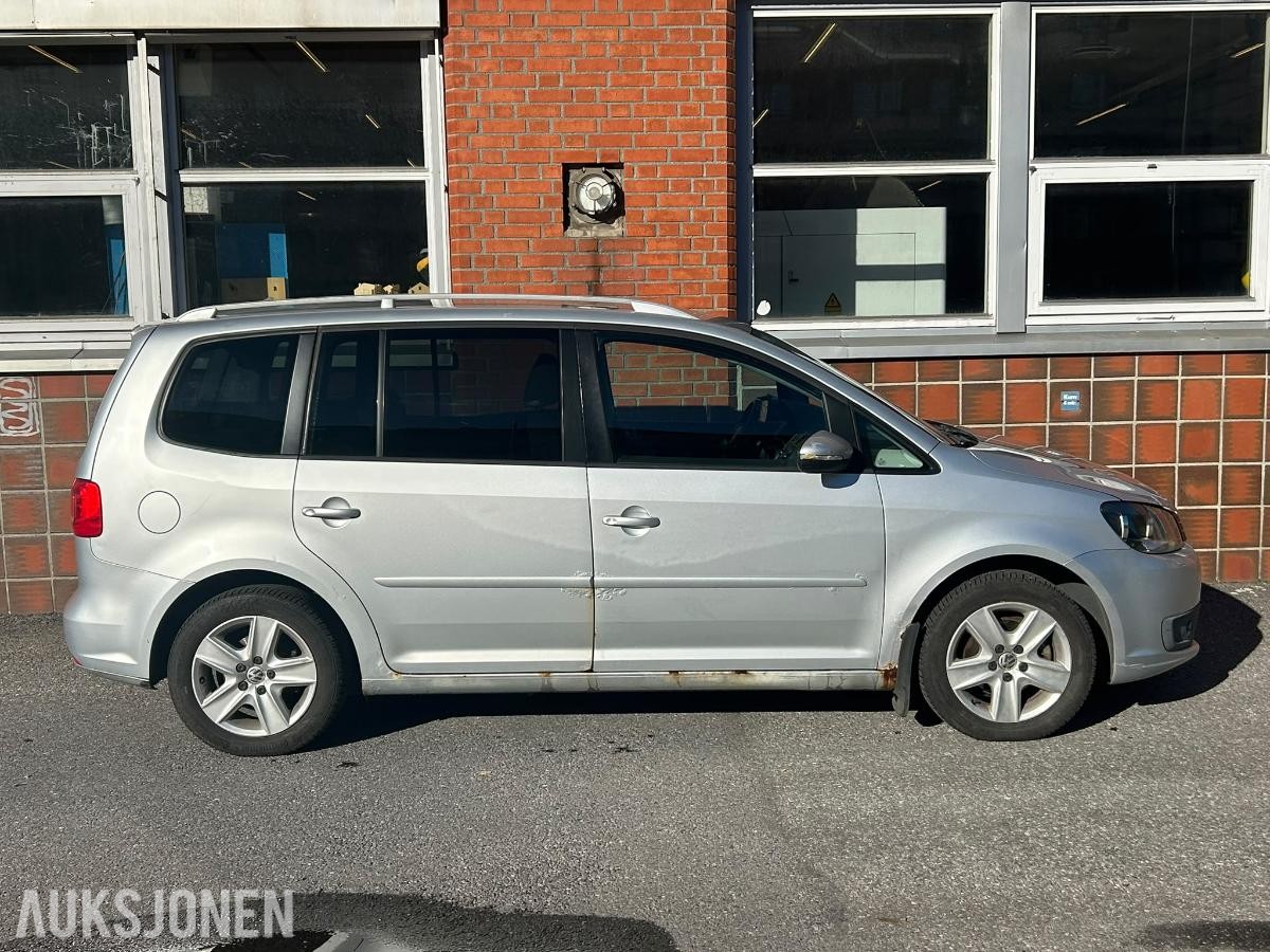 2012 Volkswagen Touran 1.6L TDI 105HK 7 SETER hengerfeste