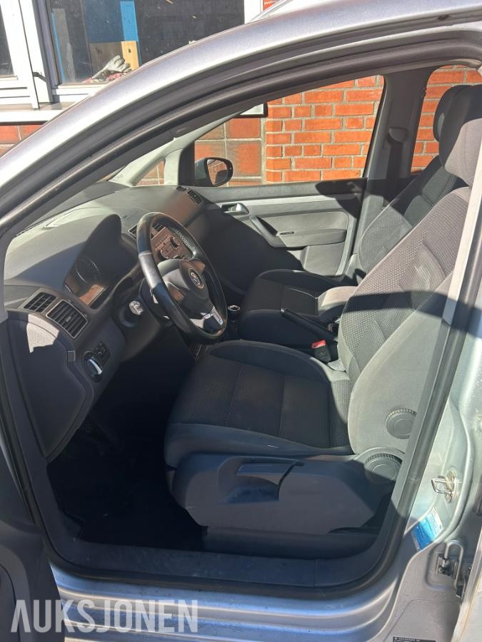 2012 Volkswagen Touran 1.6L TDI 105HK 7 SETER hengerfeste