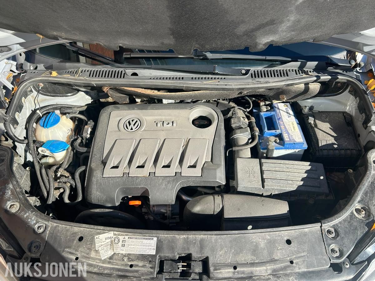 2012 Volkswagen Touran 1.6L TDI 105HK 7 SETER hengerfeste