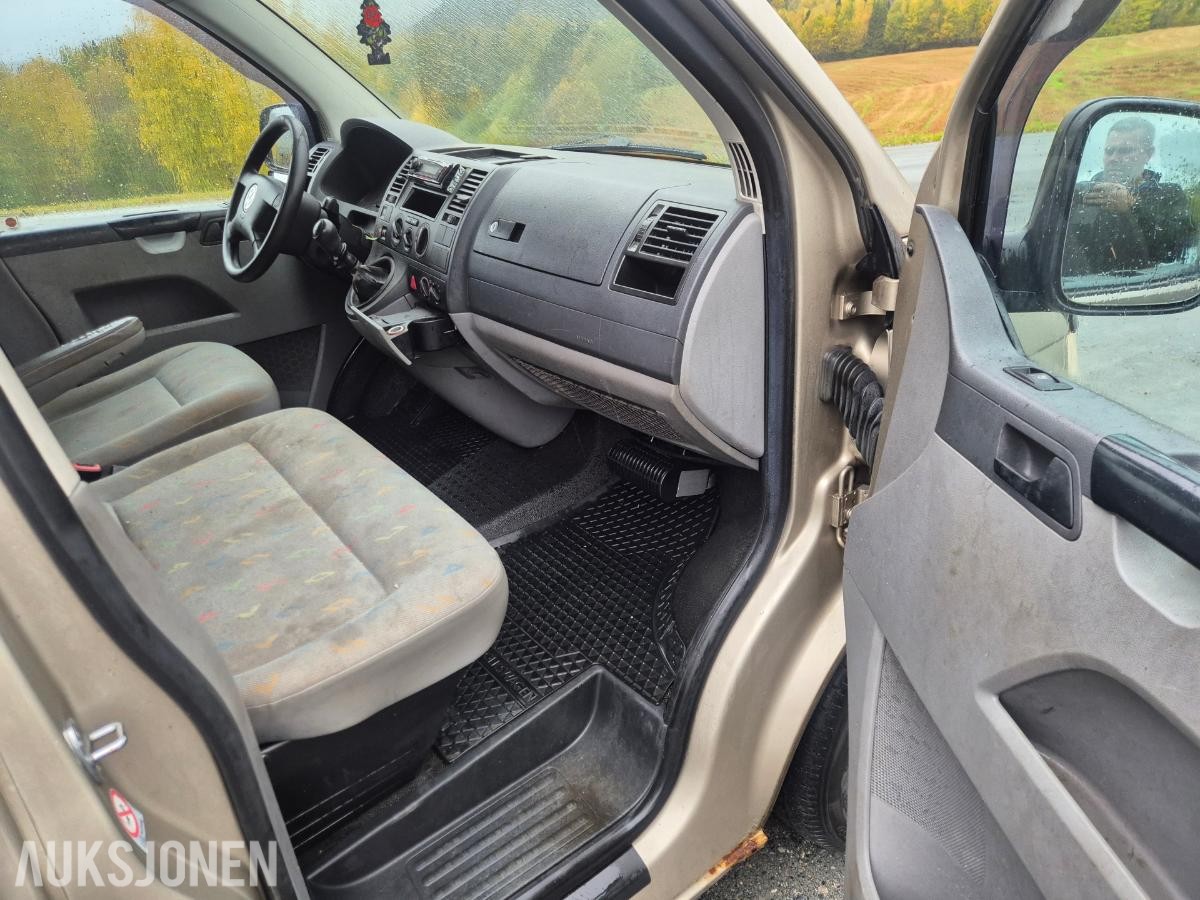 2005 Volkswagen TRANSPORTER 2.5-131 D 4MOTION, 343000km