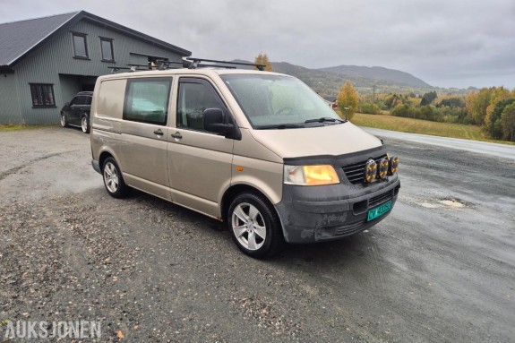 2005 Volkswagen TRANSPORTER 2.5-131 D 4MOTION, 343000km