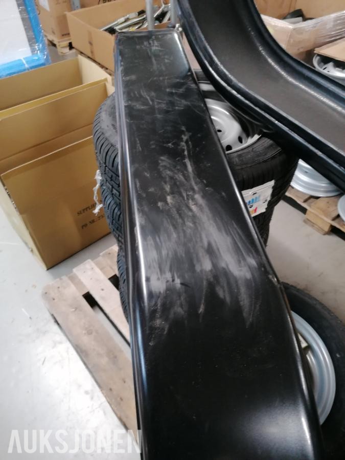 3 stk Ubrukte plast tandem skjermer til tilhenger