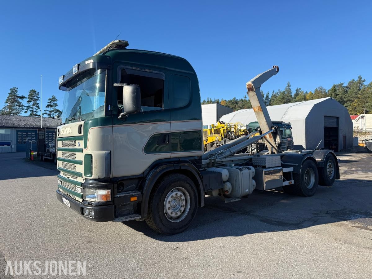2002 Scania R 124G Krokbil