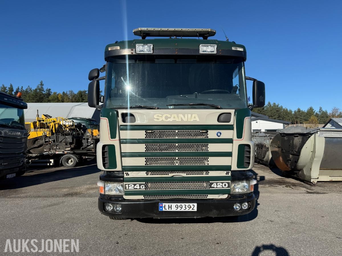 2002 Scania R 124G Krokbil