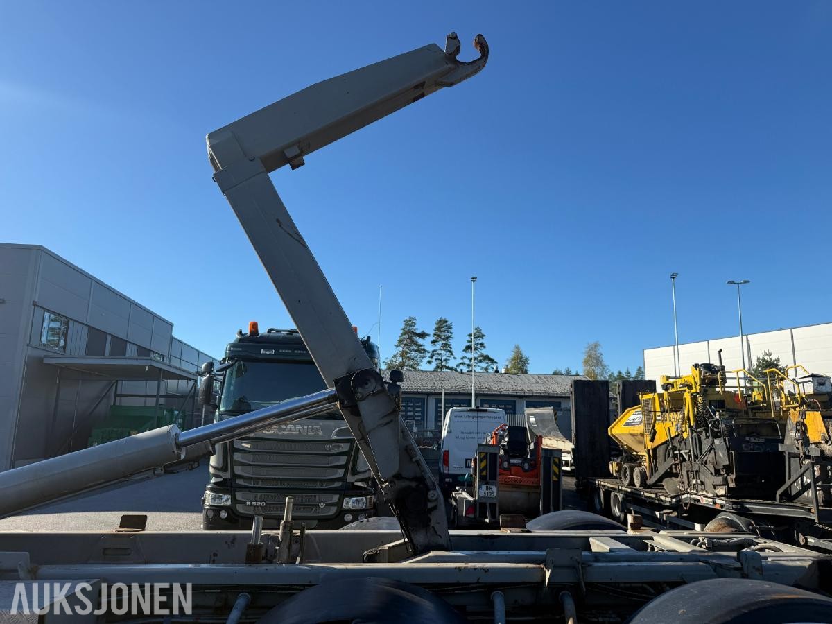 2002 Scania R 124G Krokbil