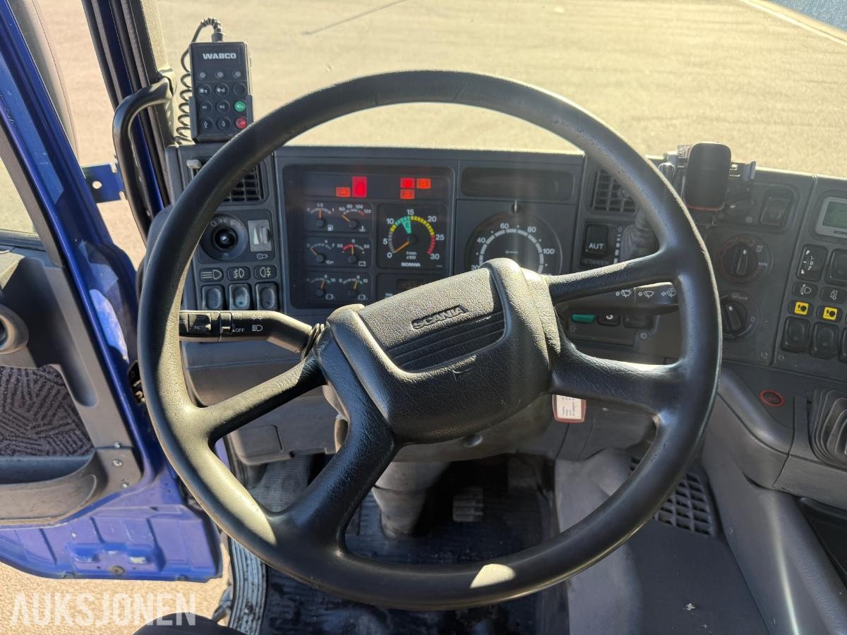 2002 Scania R 124G Krokbil