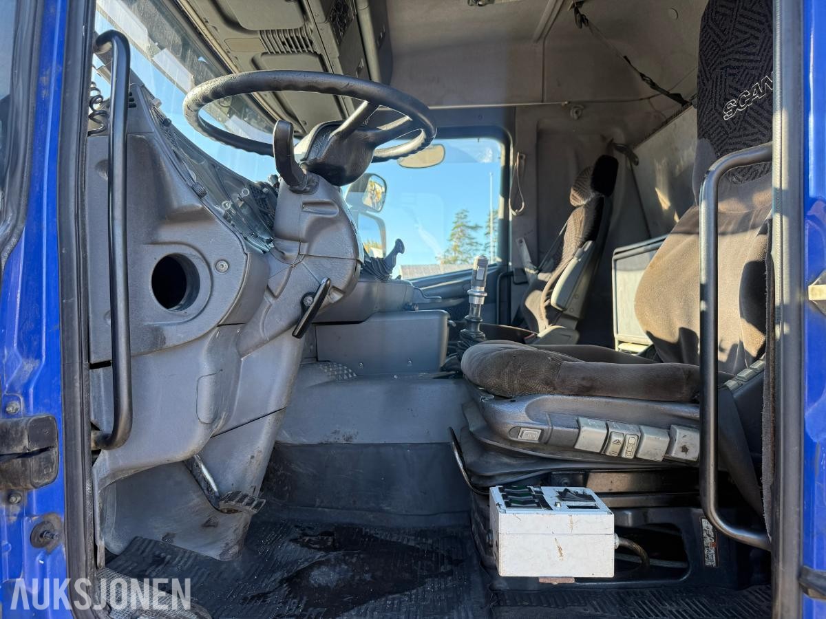 2002 Scania R 124G Krokbil