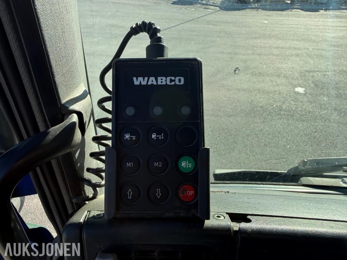 2002 Scania R 124G Krokbil