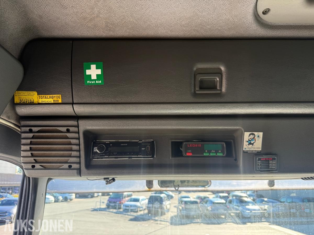 2002 Scania R 124G Krokbil