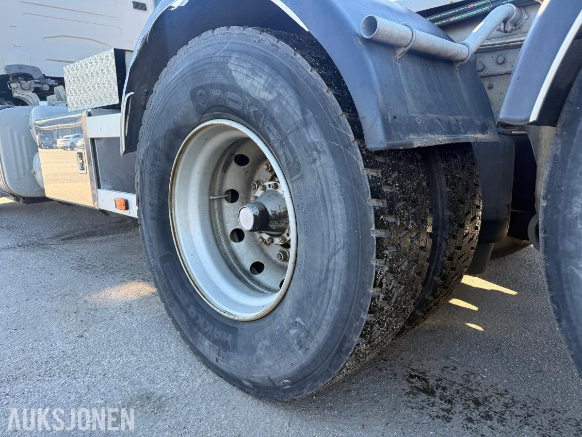 2002 Scania R 124G Krokbil