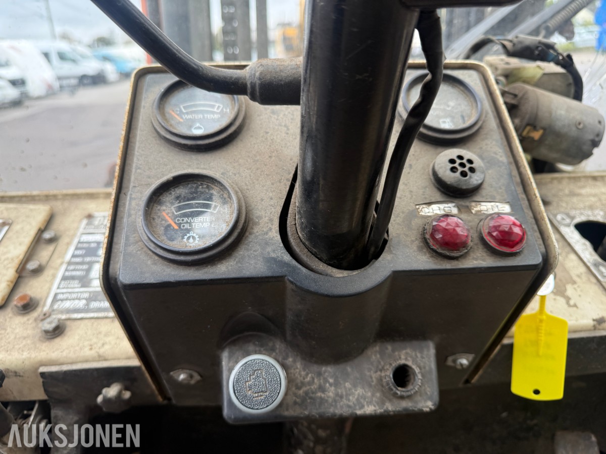 1983 Datsun YGF03A40 dieseltruck - løftekapasitet 4 000 kg