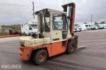 1983 Datsun YGF03A40 dieseltruck - løftekapasitet 4 000 kg