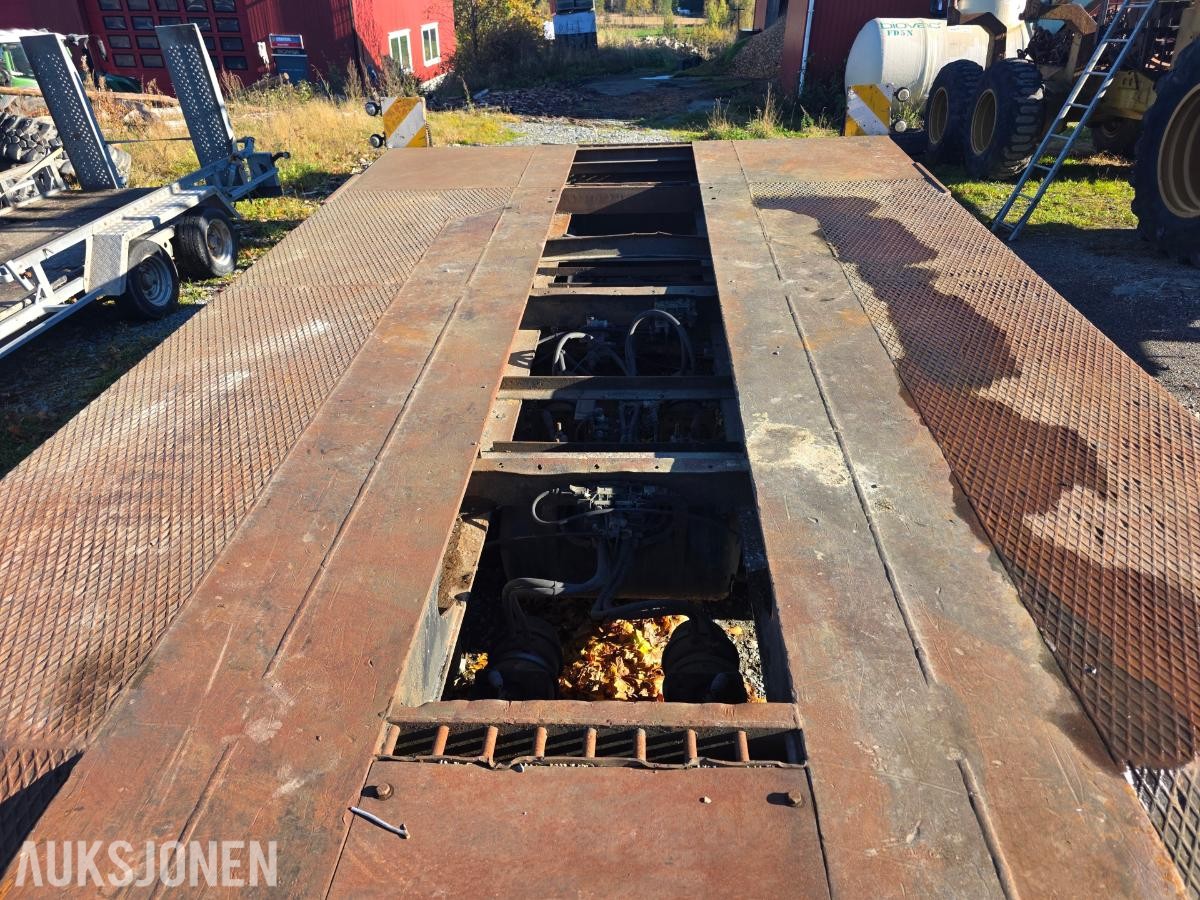 1978 DAPA BS-300 Lowloader, 3 aksler, akselløft, svingaksel