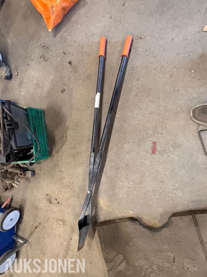 Pakke med LED Arbeidslys - sykebåre - stolpespade