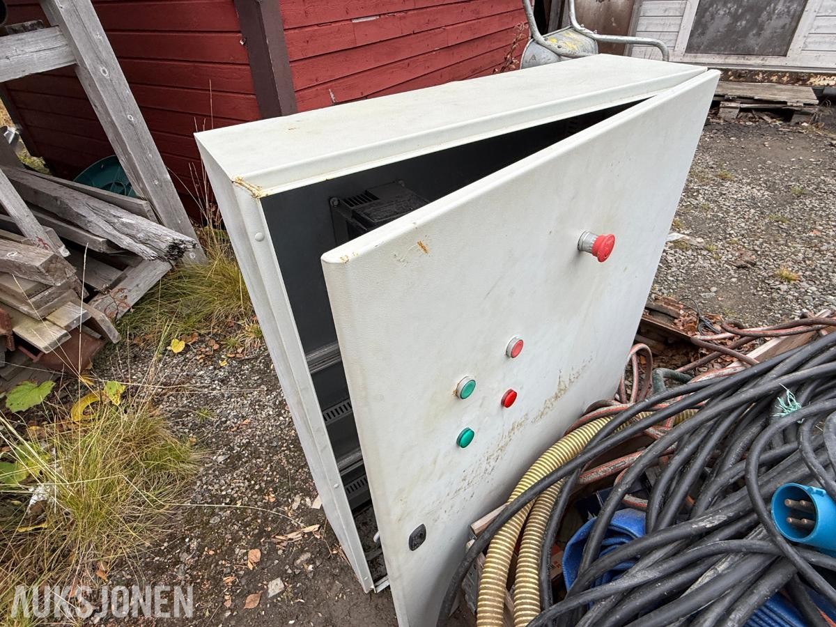 Pakke med LHE170 Sveiseapparat, aggregat, palle med strømkabler og strømskap