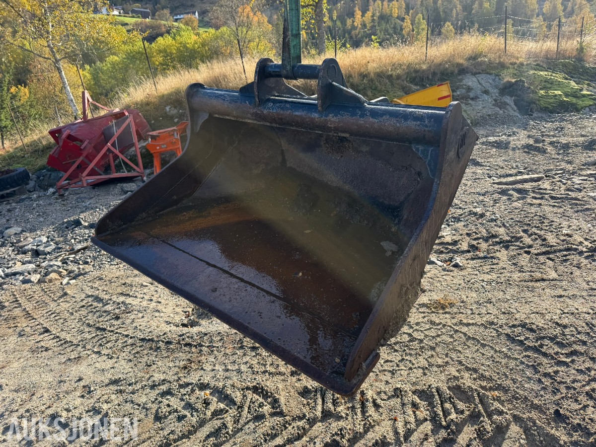 2020 Hardlife pusseskuffe 1600 mm – S60 feste – 600 liter