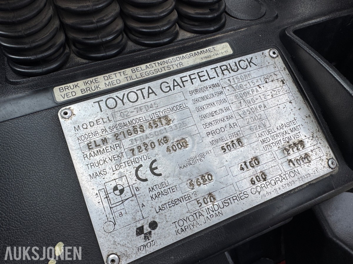 Toyota 02-7FD45 motvektstruck, spreder, sideskift, friløft