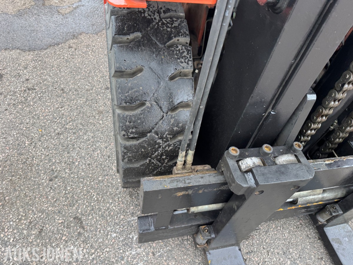 Toyota 02-7FD45 motvektstruck, spreder, sideskift, friløft
