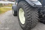 2006 Valtra T190 Traktor, frontlaster, 250 hk, brøyteplate og kjettinger