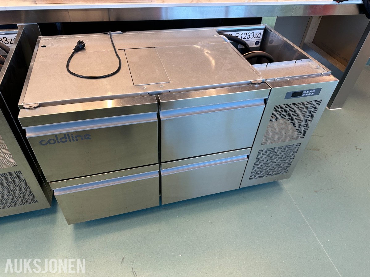 2025 Coldline TS13/4ME-710 kjølebenk | 4 skuffer | Rustfritt stål