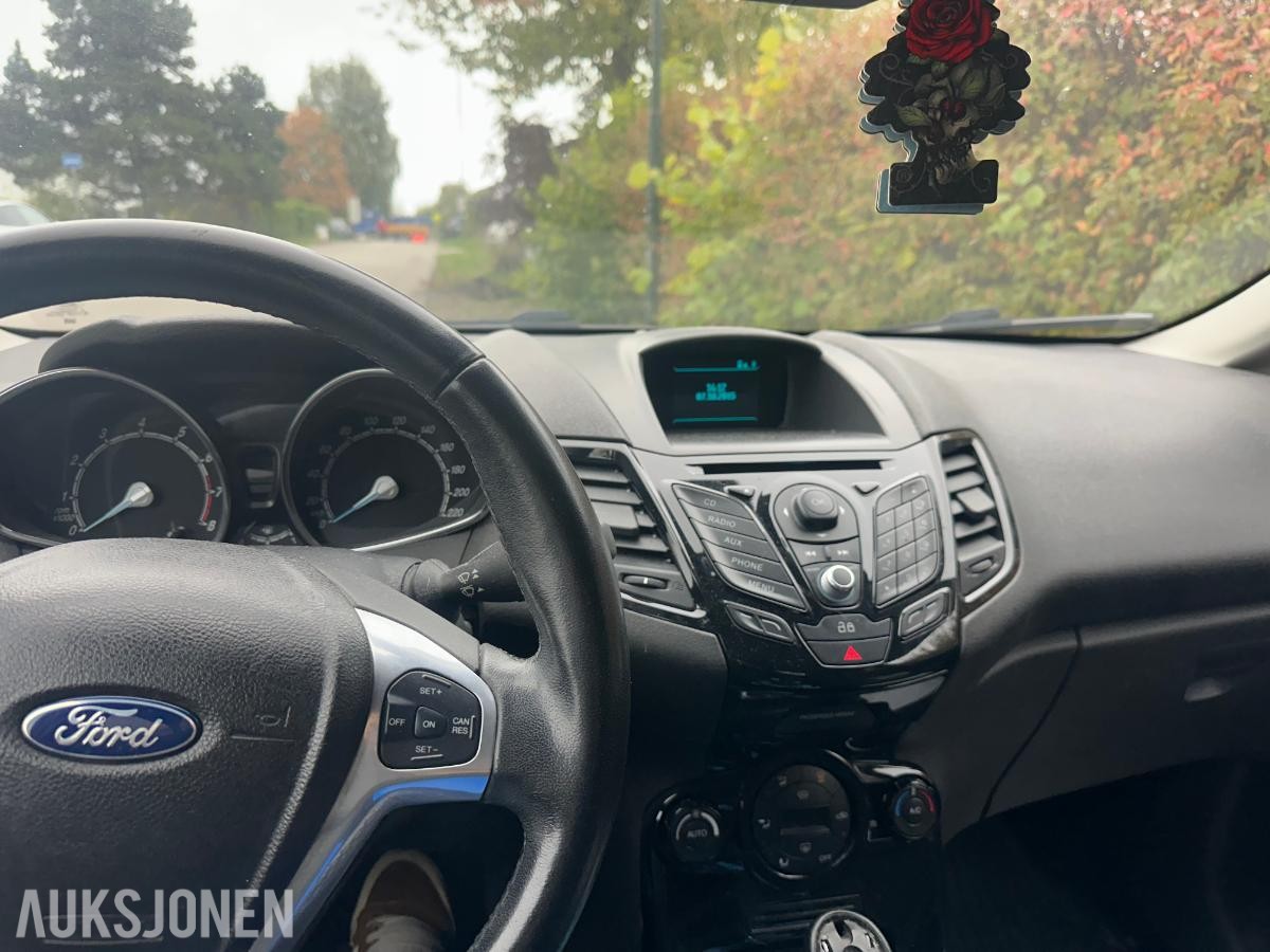 2013 Ford Fiesta 1.0 ECOBOOST 100HK TITANIUM