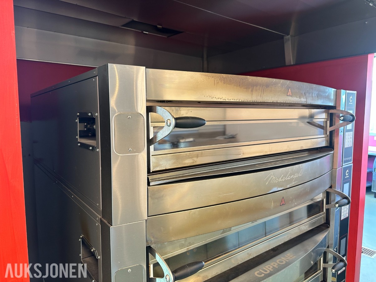 2025 Cuppone Michelangelo | 3-etasjes pizzaovn | Understell på hjul