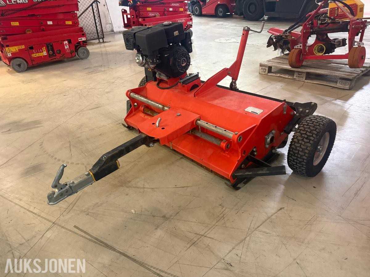 2020 ATV120 beitepusser med bensinmotor, 234 kg
