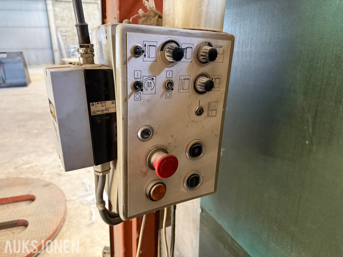 Nissen pallepakker med dreieskive og filmholder