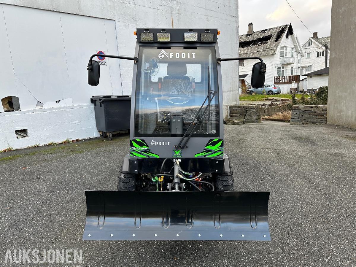 2025 FODIT REDSKAPSBÆRER FT-130 FOR SOMMER-VINTERBRUK - DEMOMASKIN