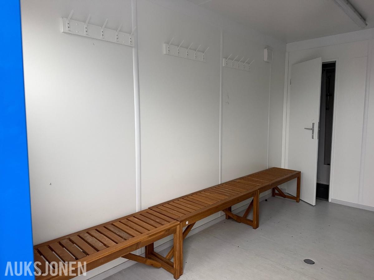 Containex skiftebrakke - Garderobebrakke