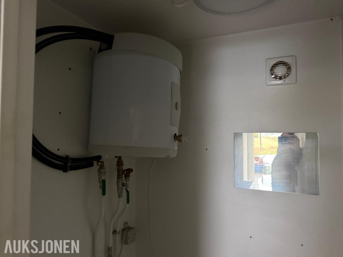 Garderobebrakke - Skiftebrakke