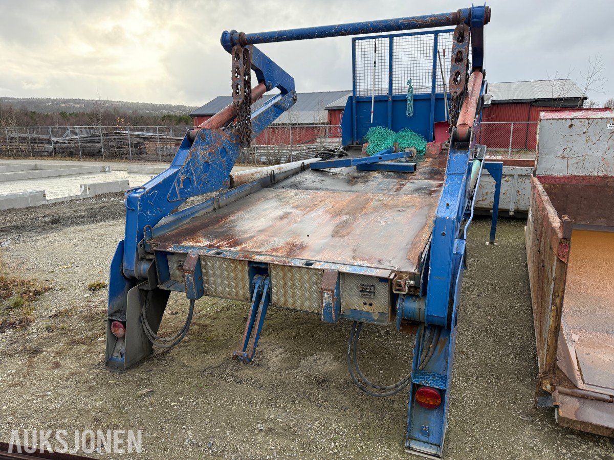 JOAB Liftcontainerpåbygg på cameleon system