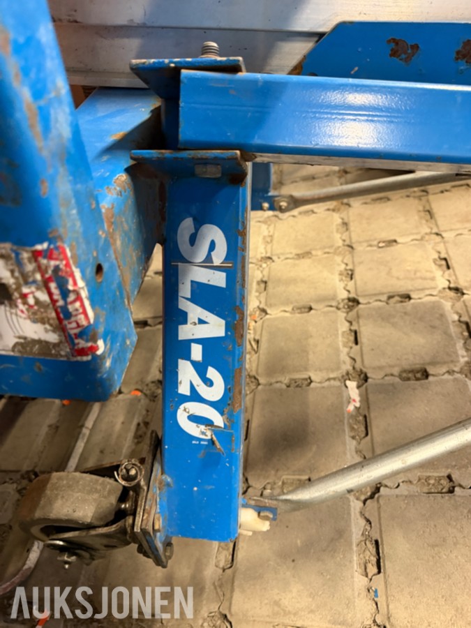 Genie SLA-20 materialløfter - 6 meter