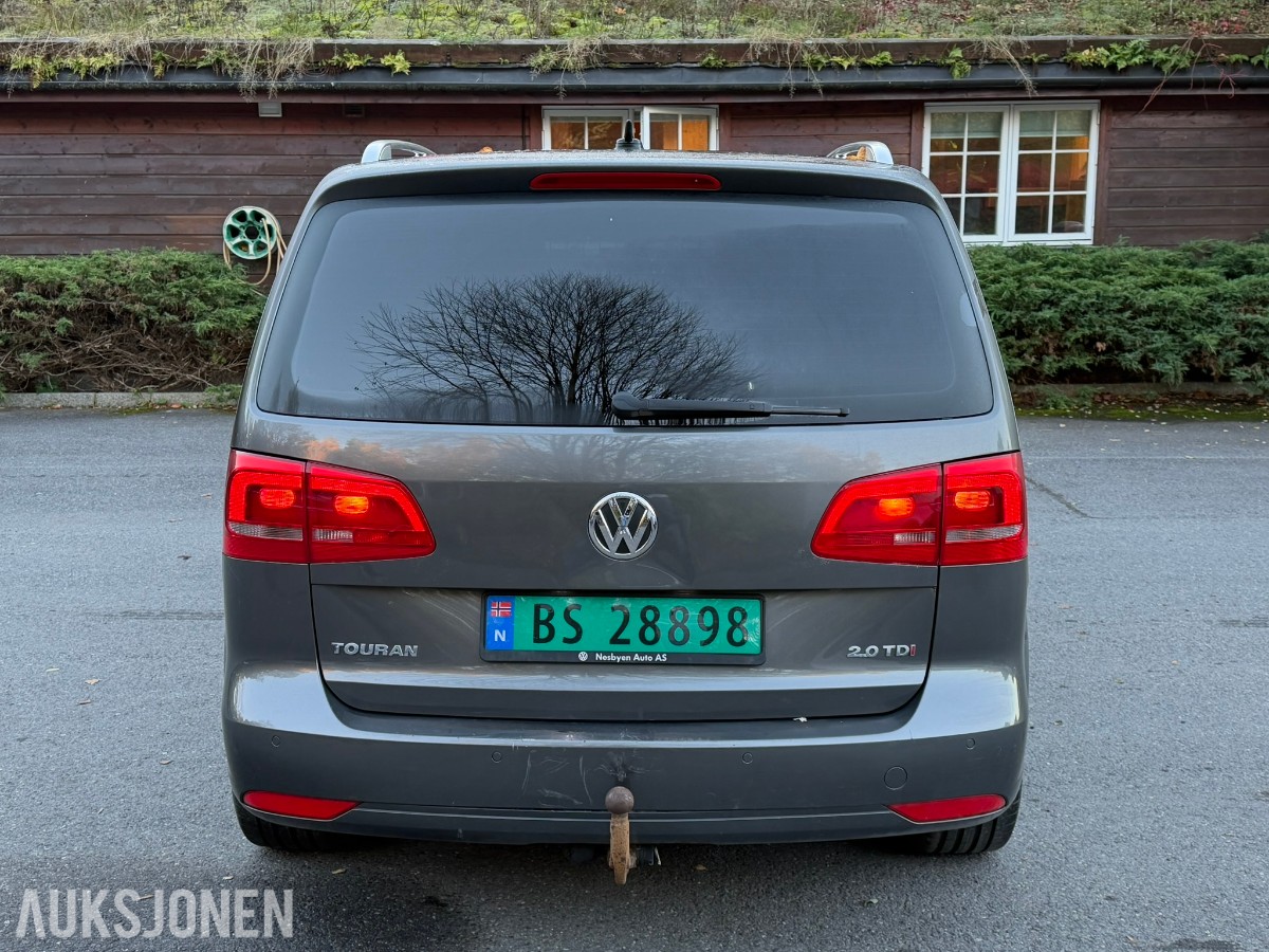 2011 Volkswagen Touran 170 HK AUT CRUISE HENGERFESTE VARMER NAVI 
