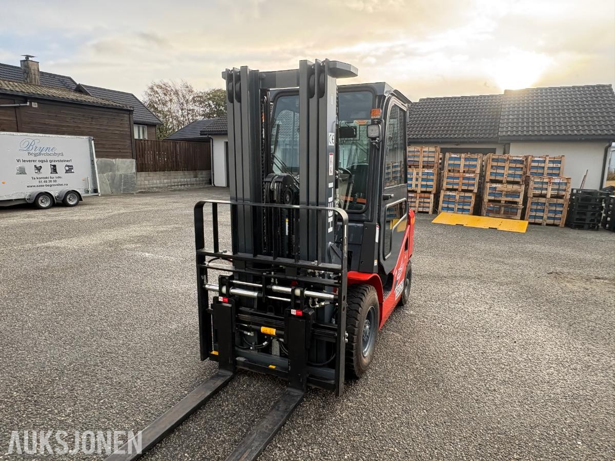 2022 Heli CPCD25 Motvektstruck diesel 44timer