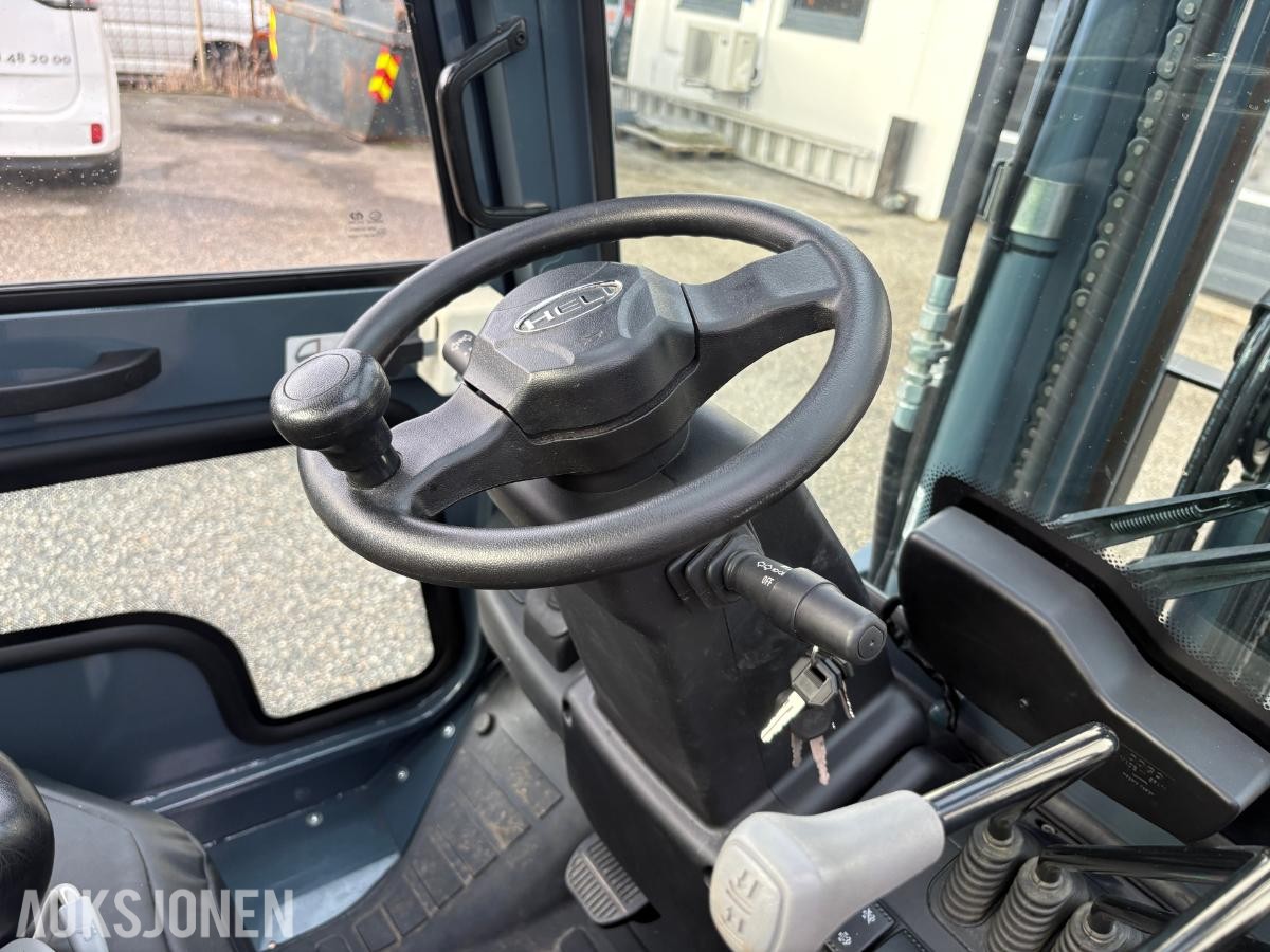 2022 Heli CPCD25 Motvektstruck diesel 44timer