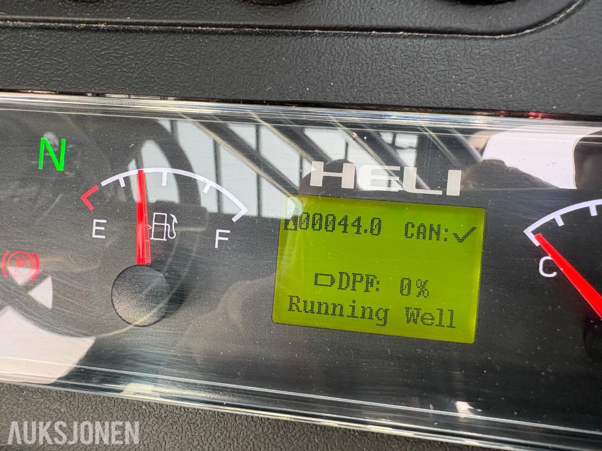 2022 Heli CPCD25 Motvektstruck diesel 44timer