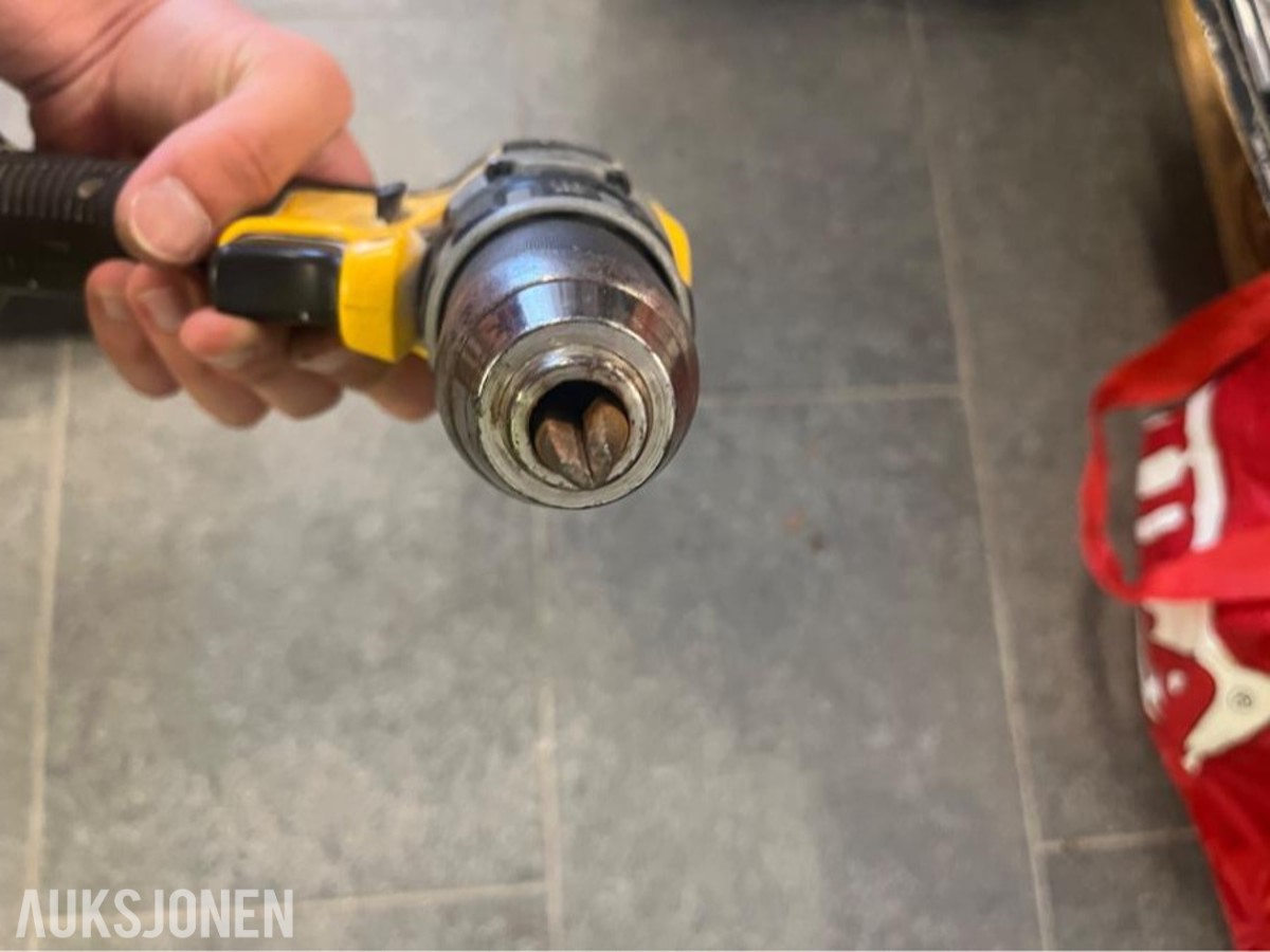 Div verktøy selges - Paslode - Dewalt