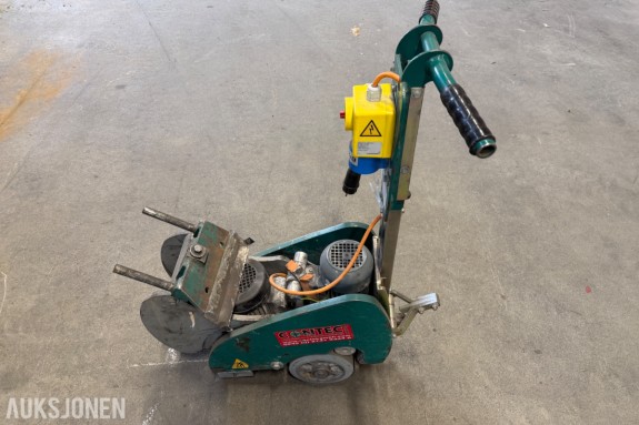 2018 Contec Mule beleggstripper - reparasjons objekt