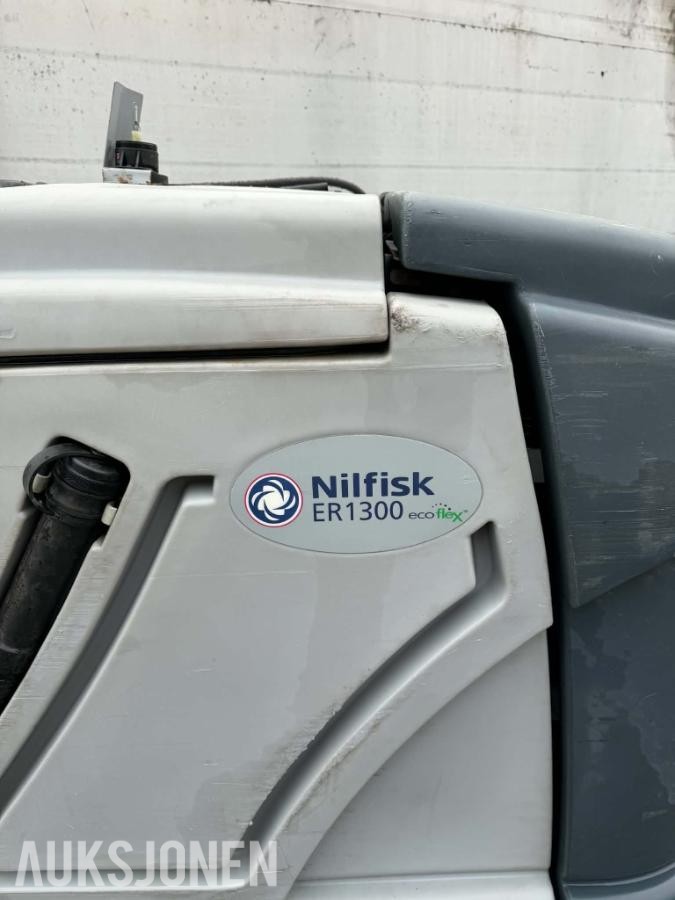 2012 Nilfisk SC8000 1300ER