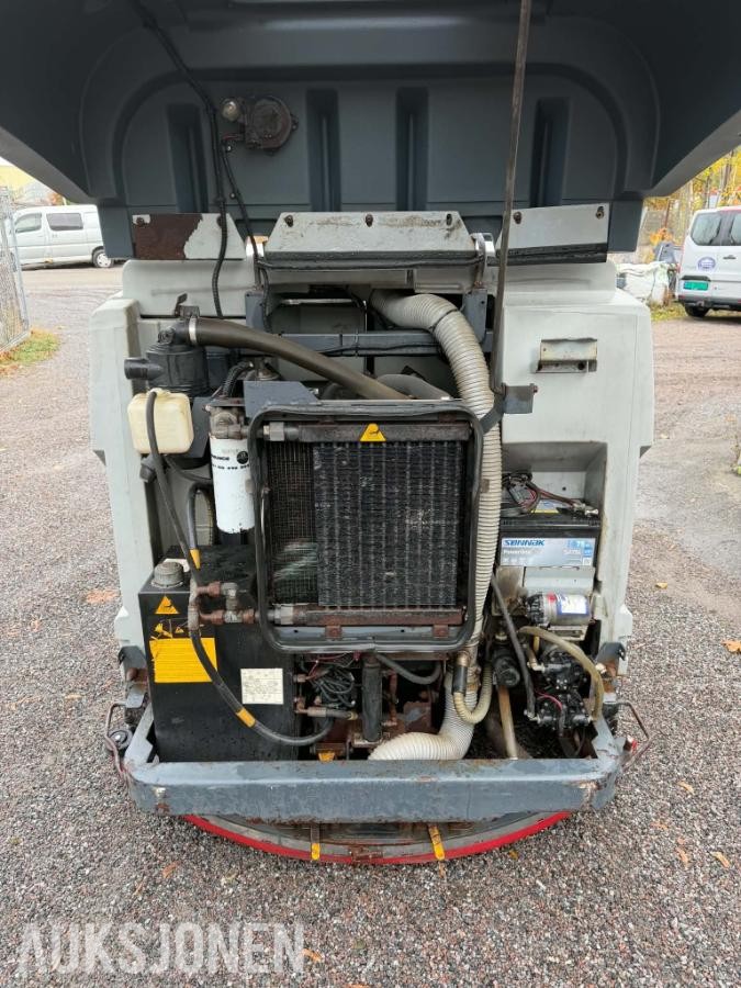 2012 Nilfisk SC8000 1300ER
