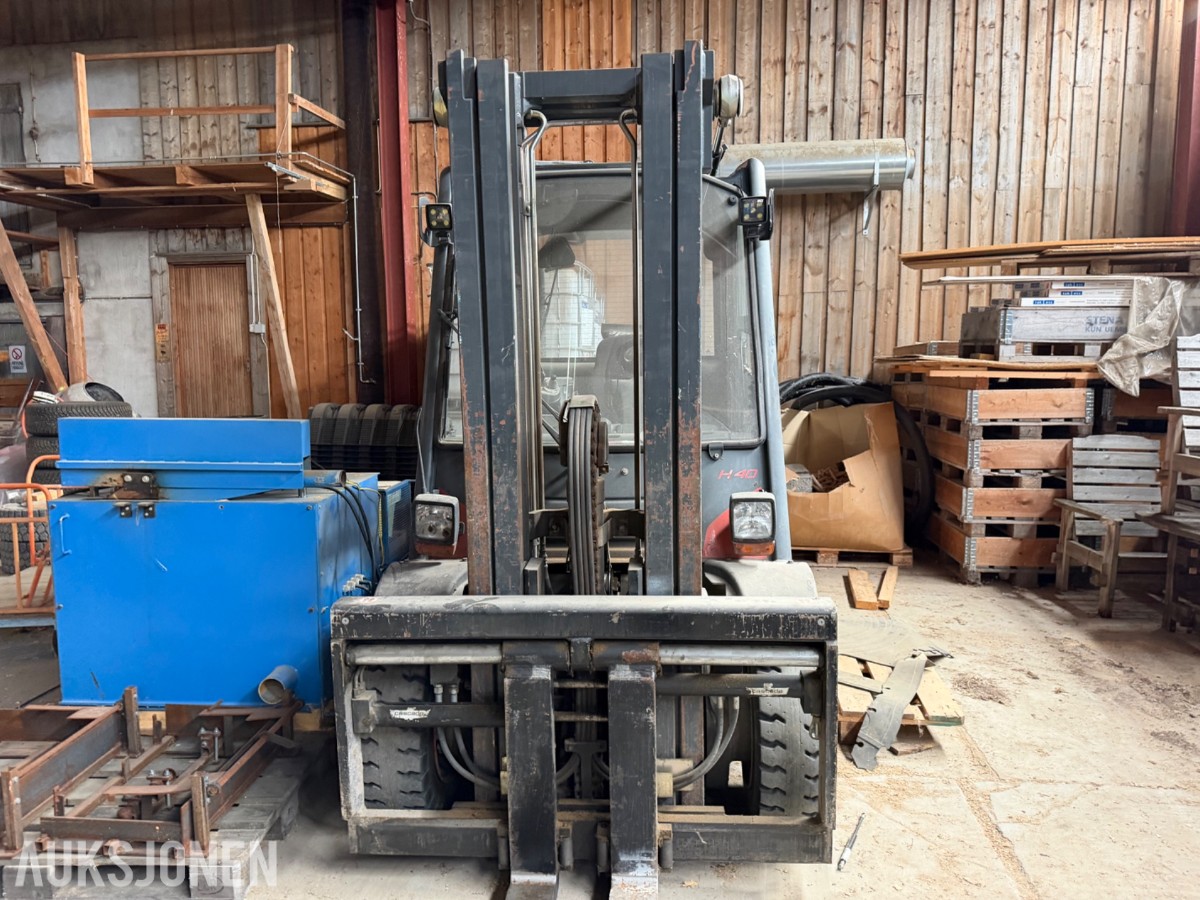 2012 mod. Linde H40D. Motvektstruck. Rep objekt
