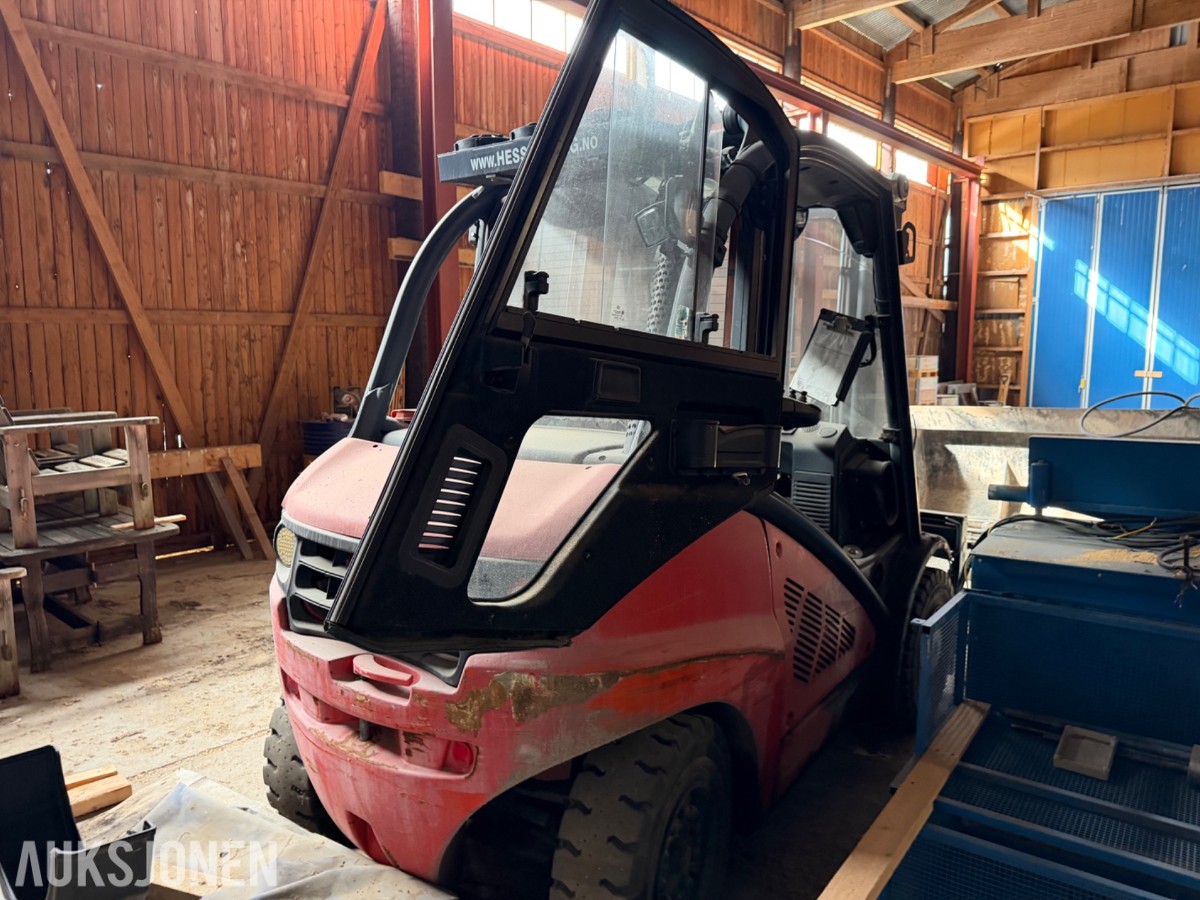 2012 mod. Linde H40D. Motvektstruck. Rep objekt
