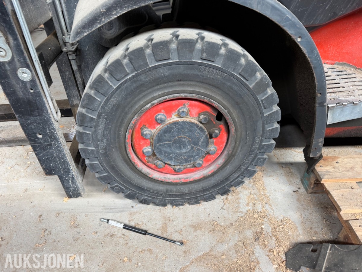 2012 mod. Linde H40D. Motvektstruck. Rep objekt