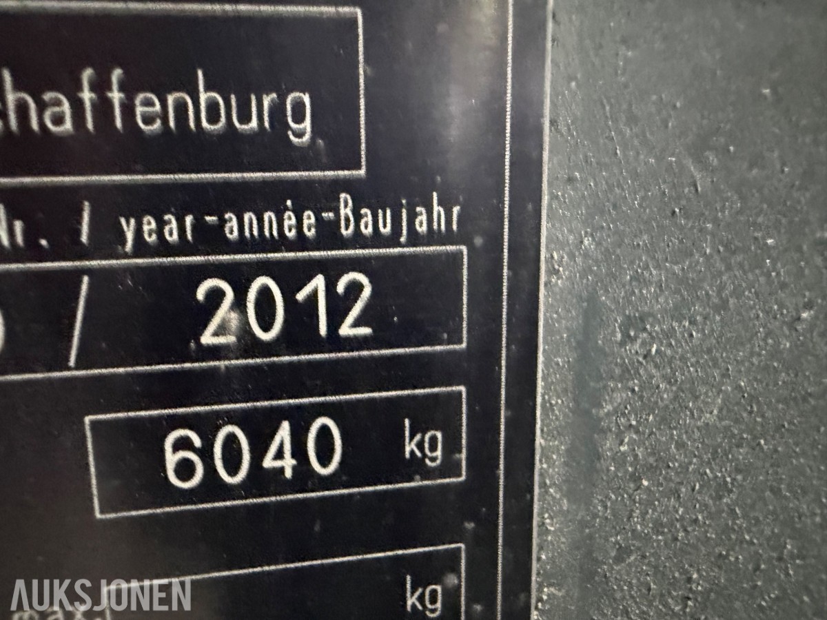 2012 mod. Linde H40D. Motvektstruck. Rep objekt