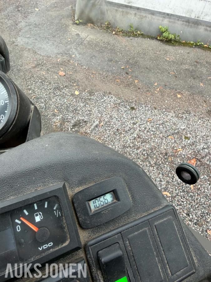 2015 Stiga Belos TransPro 4560
