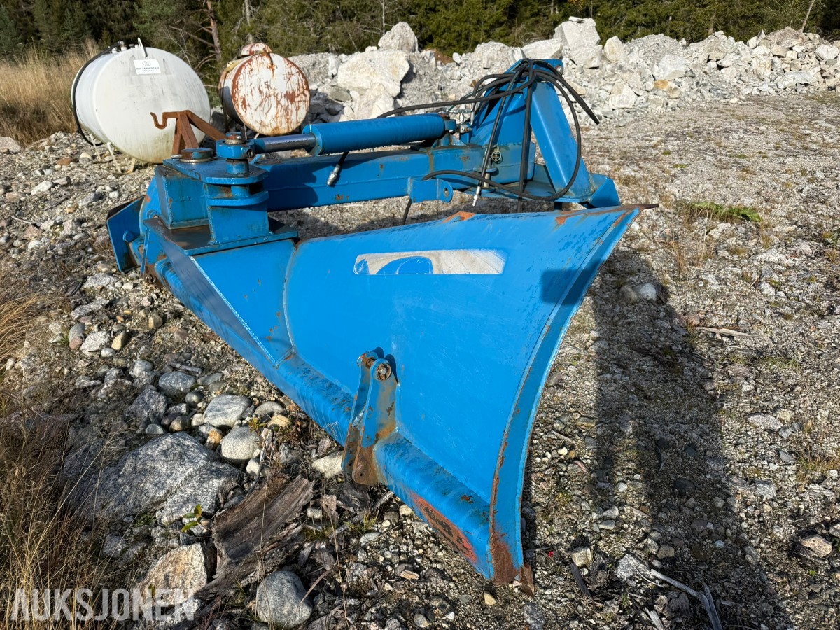 Lilleseth L-300 snøskjær – 300 cm – 2 hydrauliske sylindre – 3-punkt