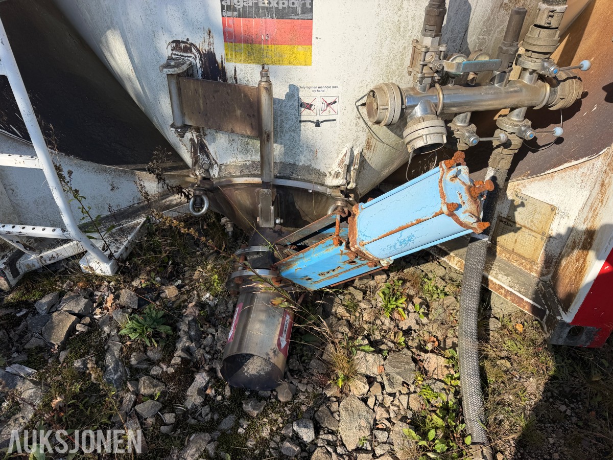 1999 LAG TANKCONTAINER 46 000 L