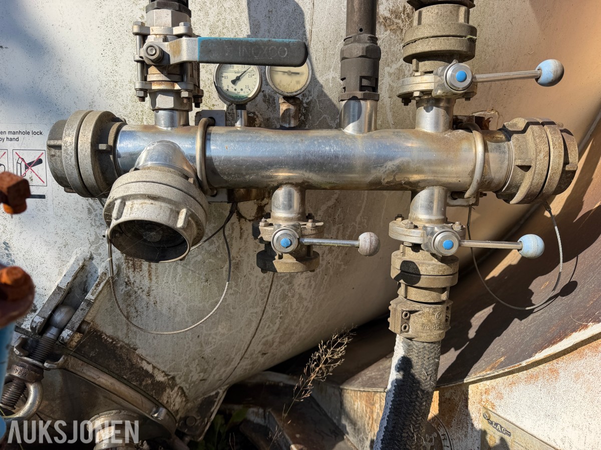 1999 LAG TANKCONTAINER 46 000 L